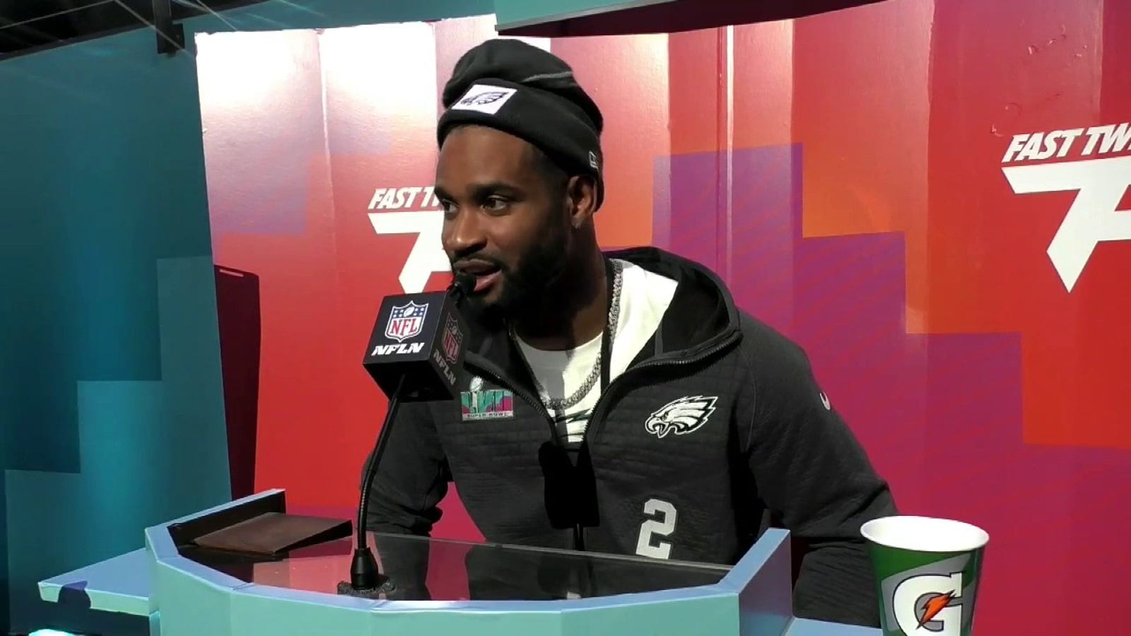 Darius Slay shares what he loves most about Eagles fans