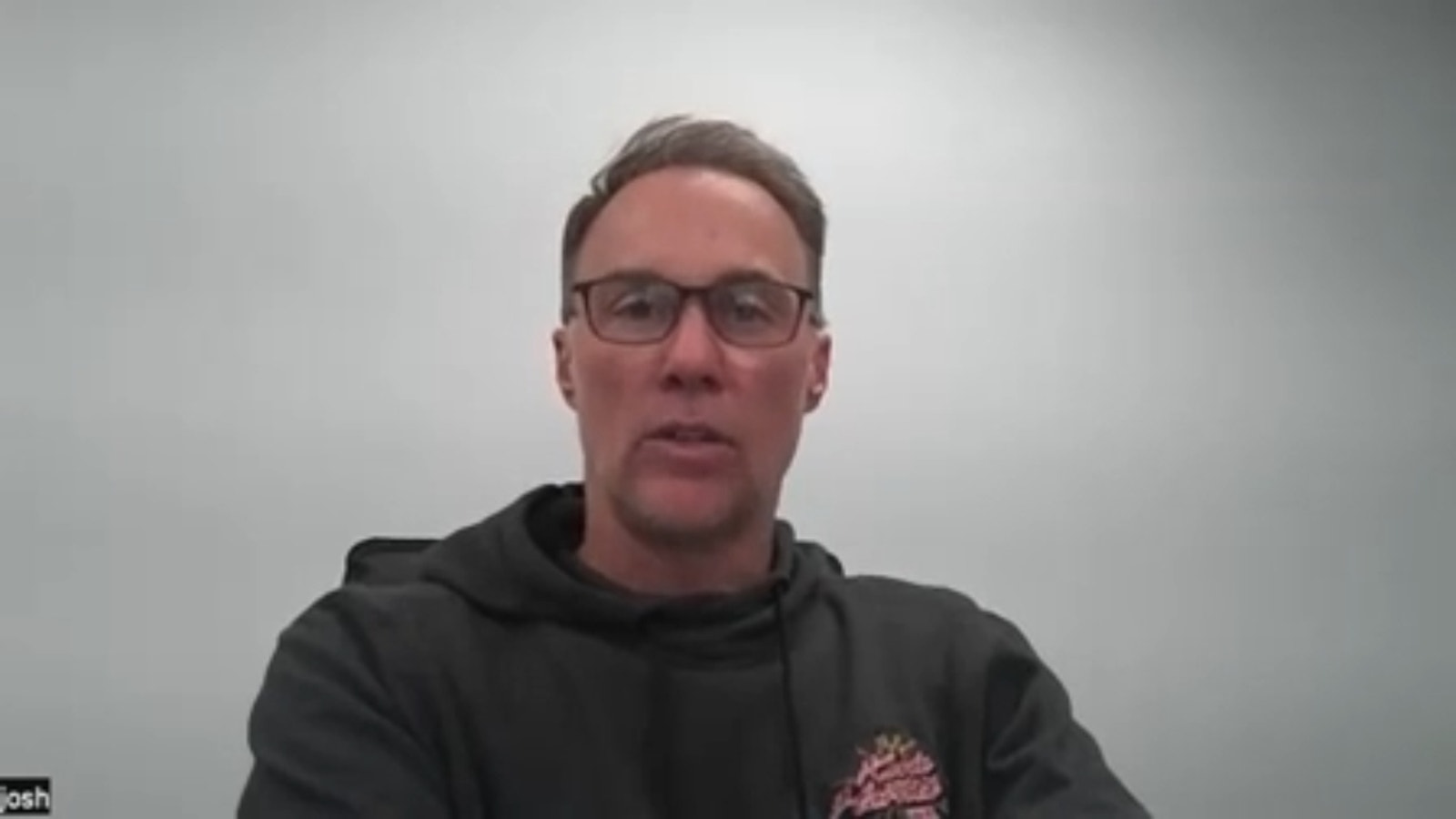 Harvick explains Phoenix's approach