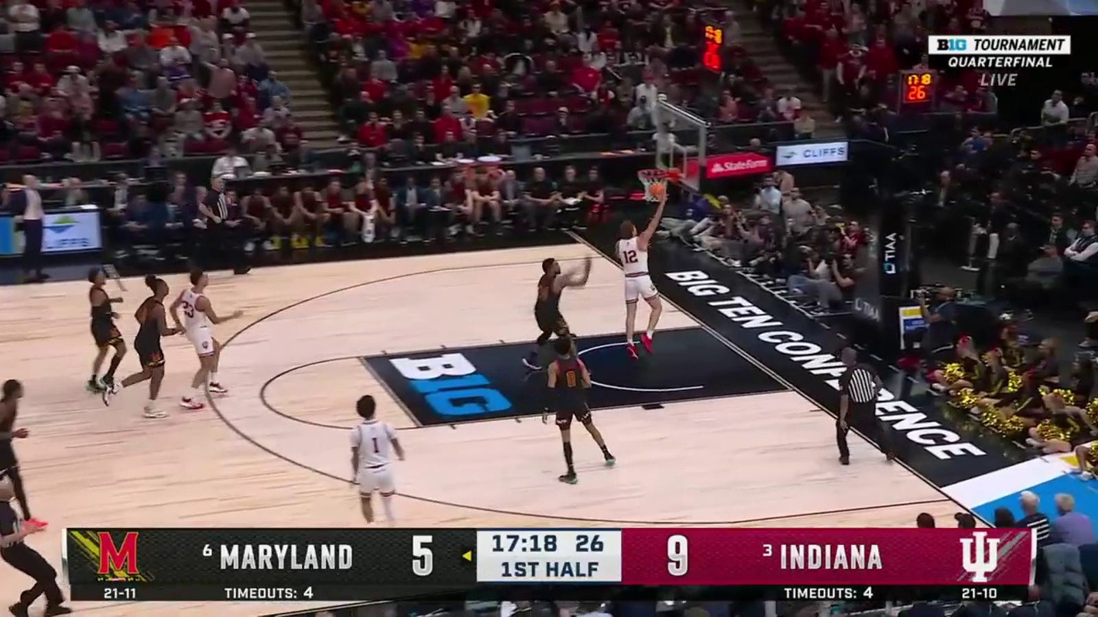 Indiana's Trayce Jackson-Davis connects with Miller Kopp for a stunning layup against Maryland