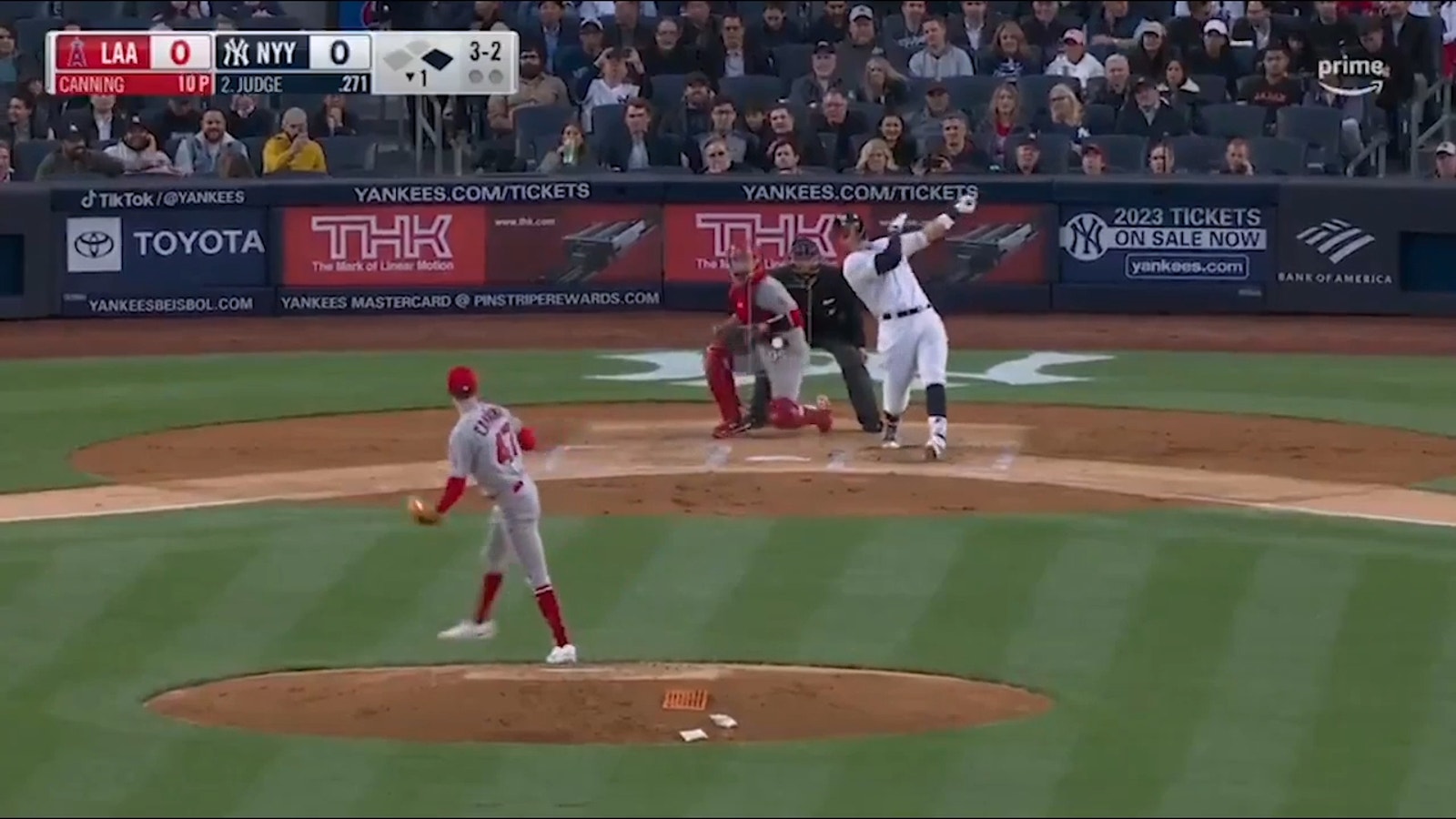 Aaron Judge smashes a two-run homer to help the Yankees take an early 2-0 lead over the Angels.