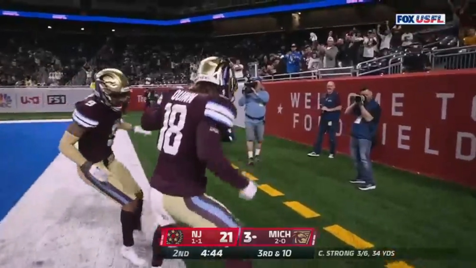 Trey Quinn connects with Carson Strong on BEAUTIFUL 28-yard TD