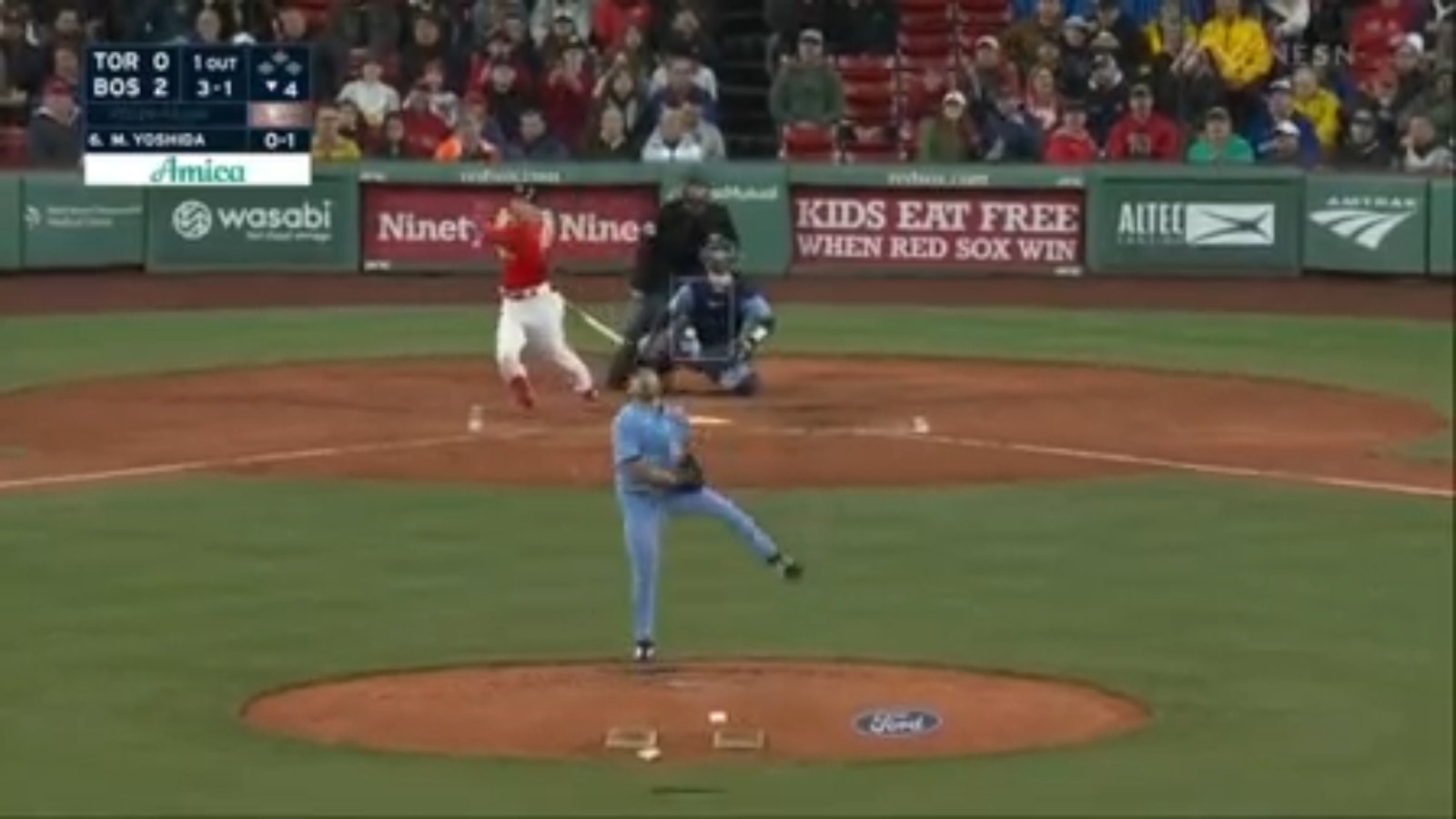 Masataka Yoshida crushes solo home run versus Blue Jays