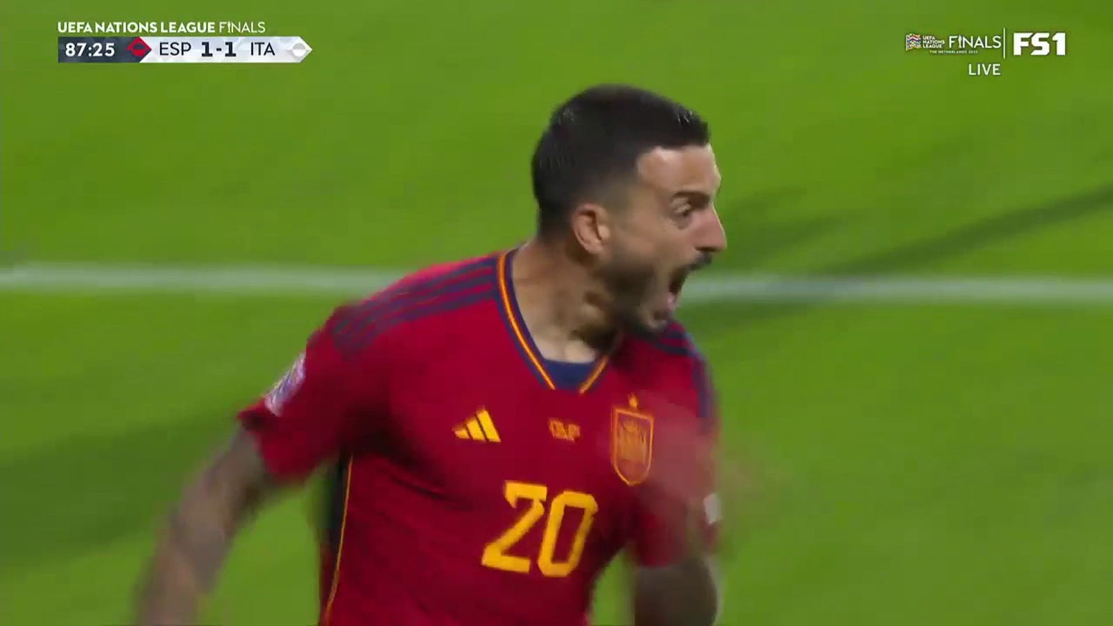 Mato Joselu scores in the 88th minute to give Spain a 2-1 lead over Italy