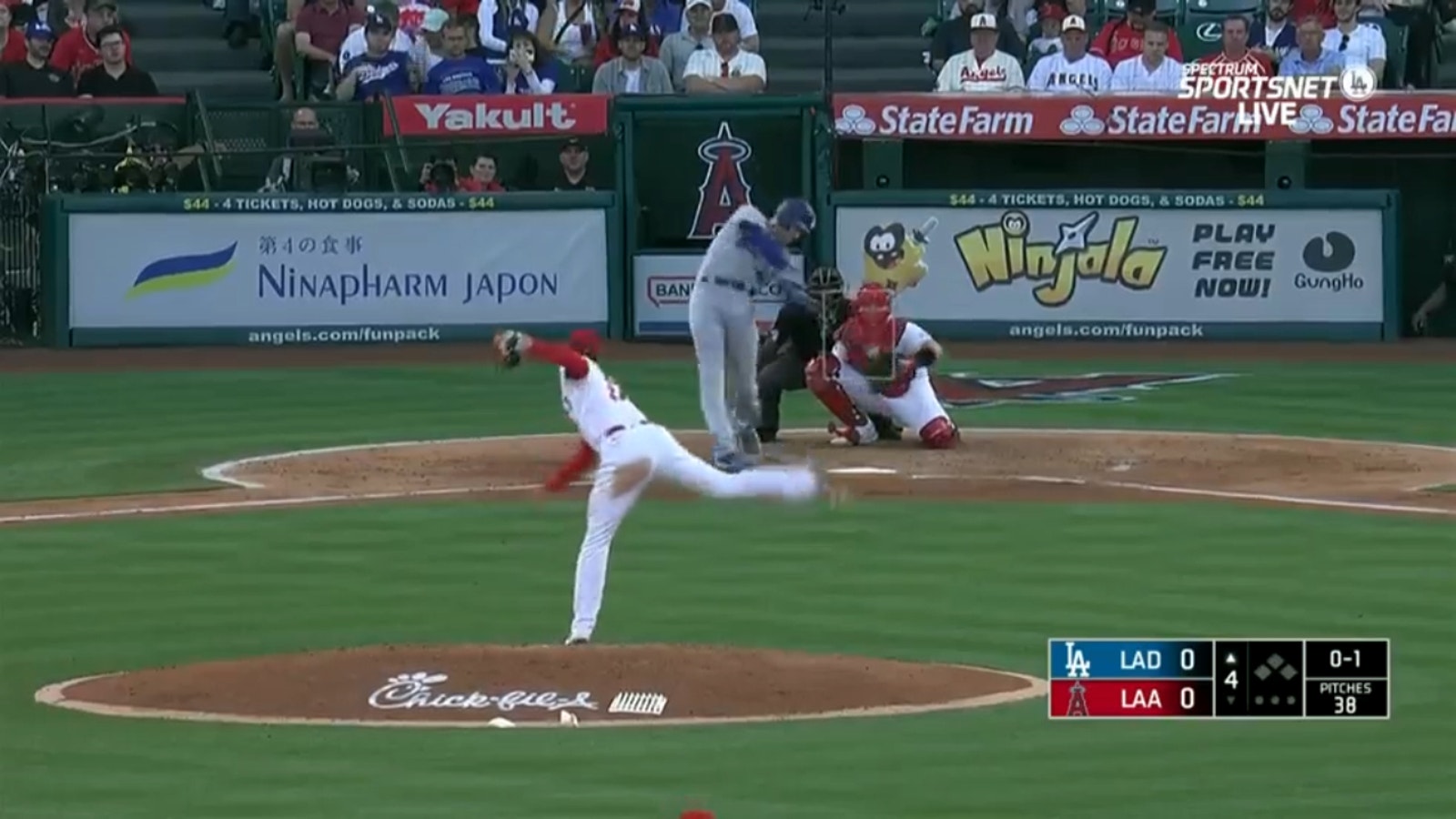 Dodgers' Freddie Freeman smashes solo homer to take lead versus Angels