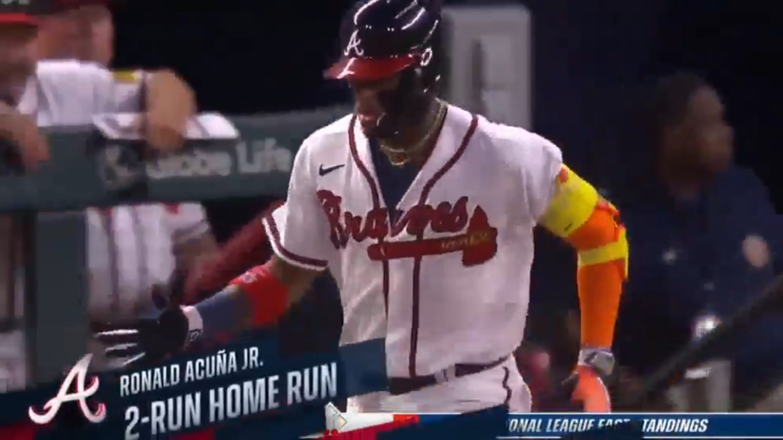 Braves' Marcell Ozuna và Ronald Acuña Jr. ra sân đấu với Twins