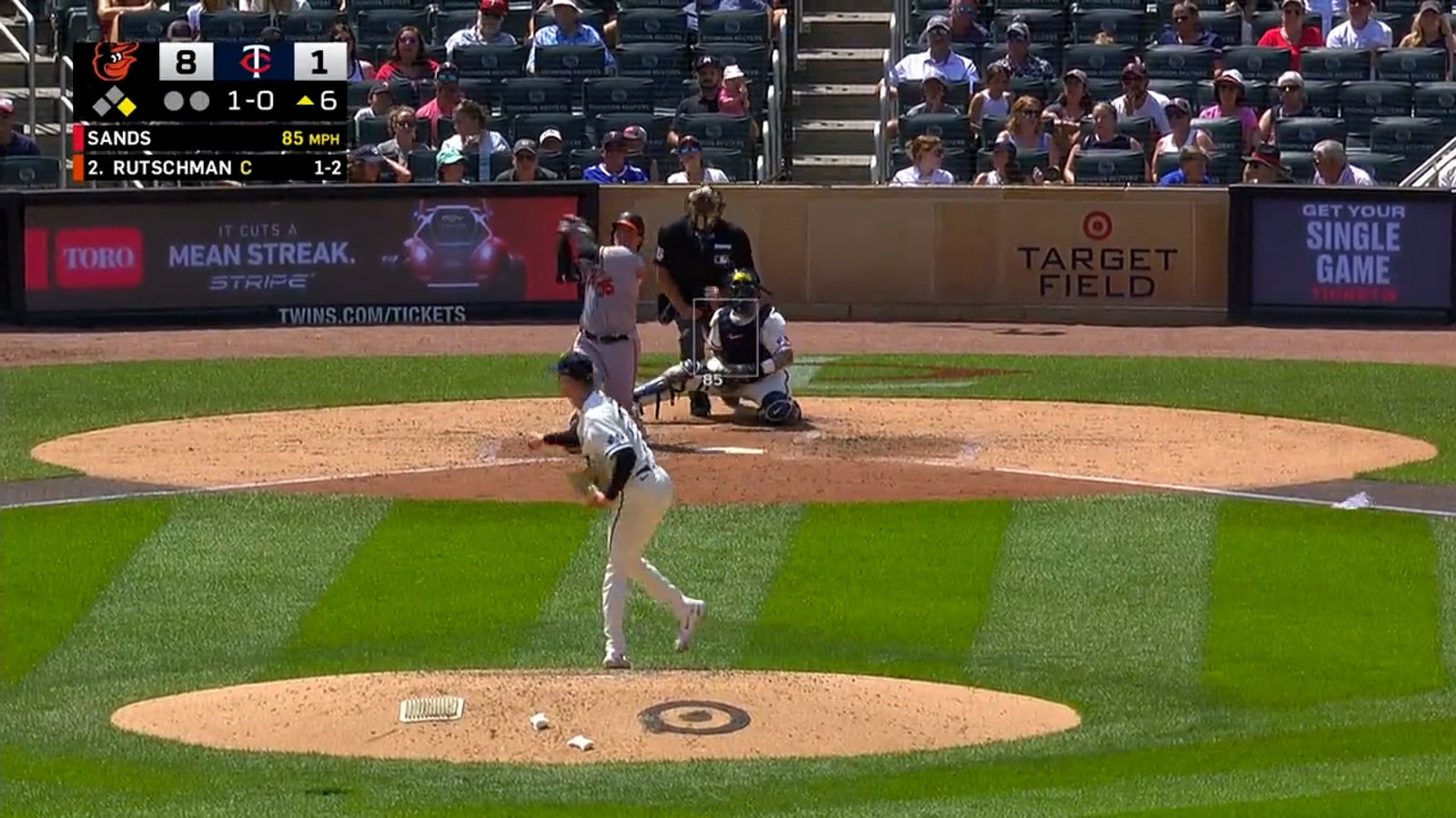 Adley Rutschman, Anthony Santander smack back-to-back blasts to extend the Orioles' lead over the Twins