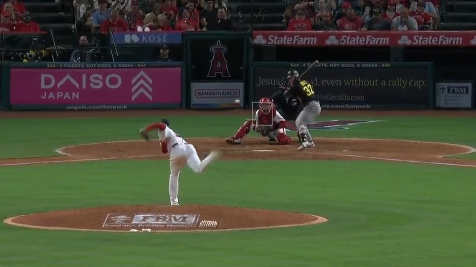 Henry Davis becomes first player with two HRs off Ohtani in one MLB game