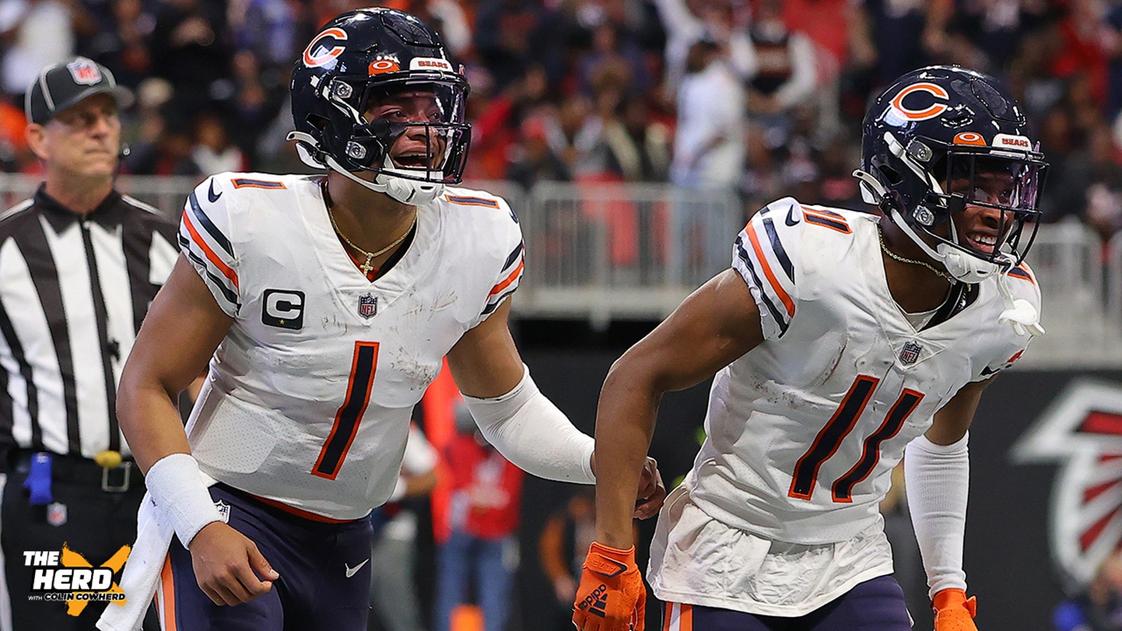 Bears WR Darnell Mooney: Justin Fields is 'taking control of everything' 