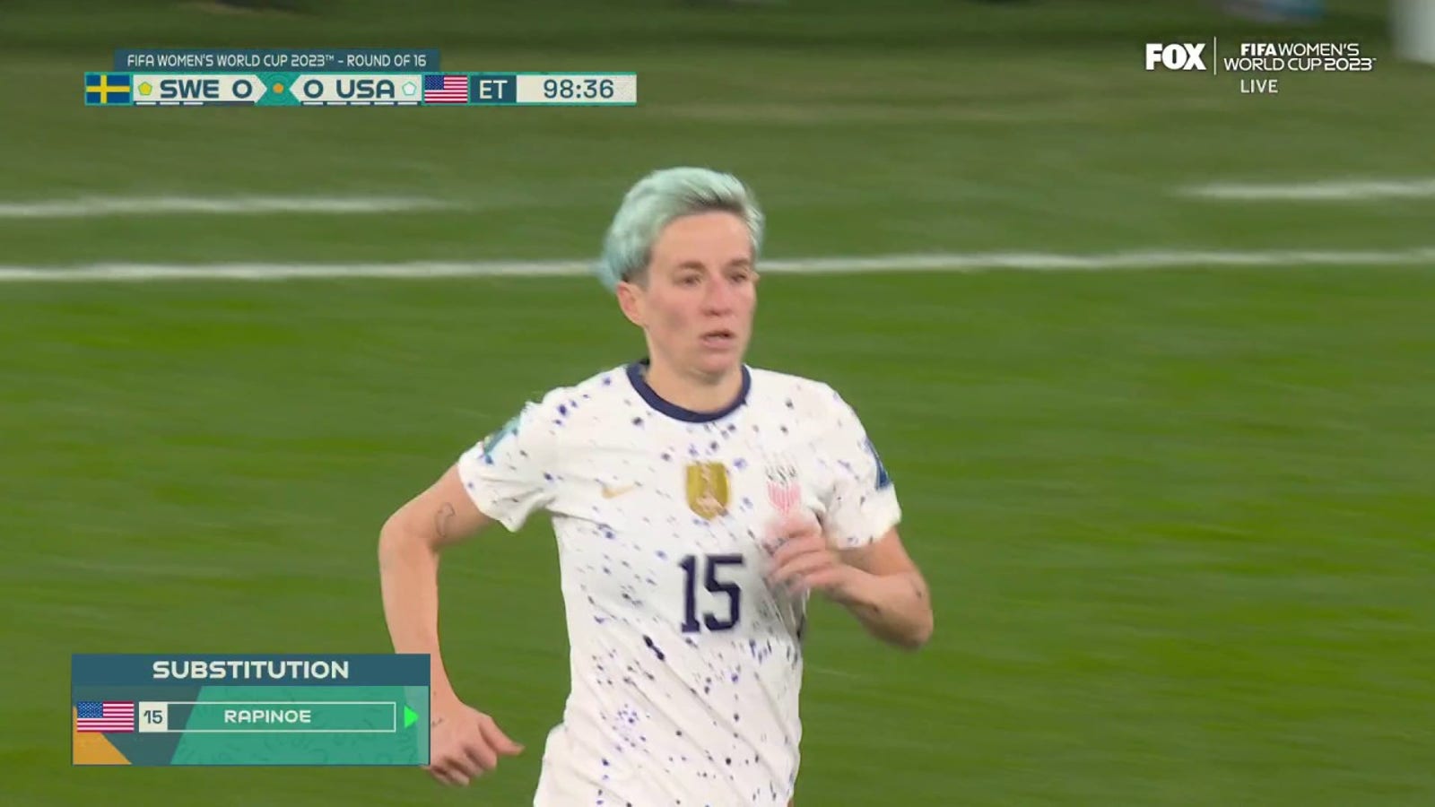 USWNT's Megan Rapinoe replaces Alex Morgan in extra time