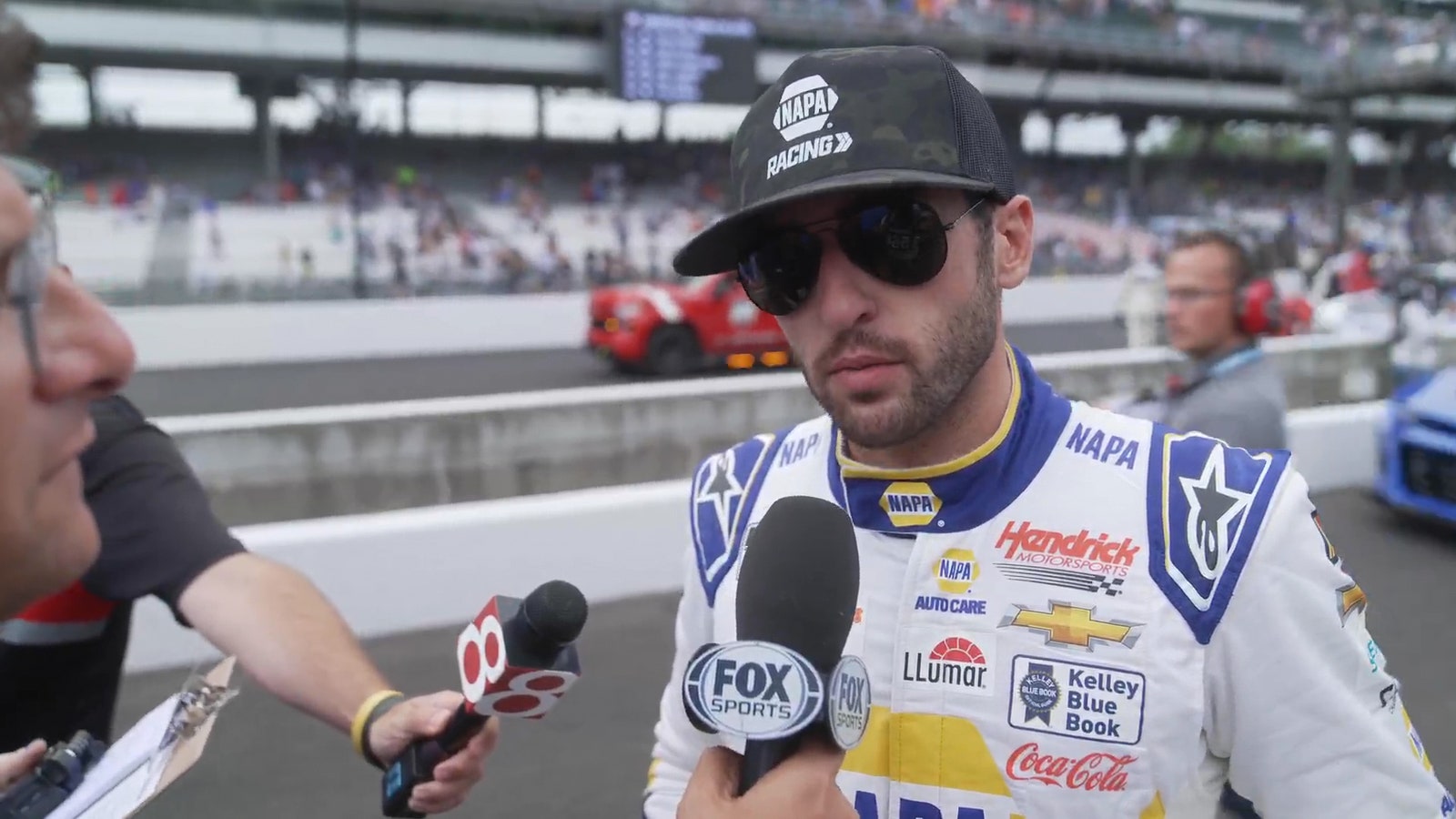 Chase Elliott talks about Michael McDowell's clean racing 