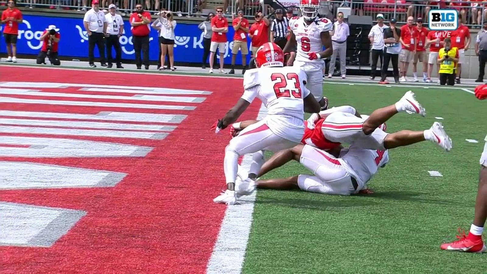 TreVeyon Henderson rushes for a 13-yard TD to extend Ohio State's lead