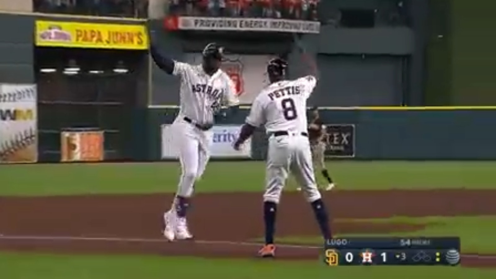 Yordan Alvarez knocks solo home run to give Astros early lead over Padres