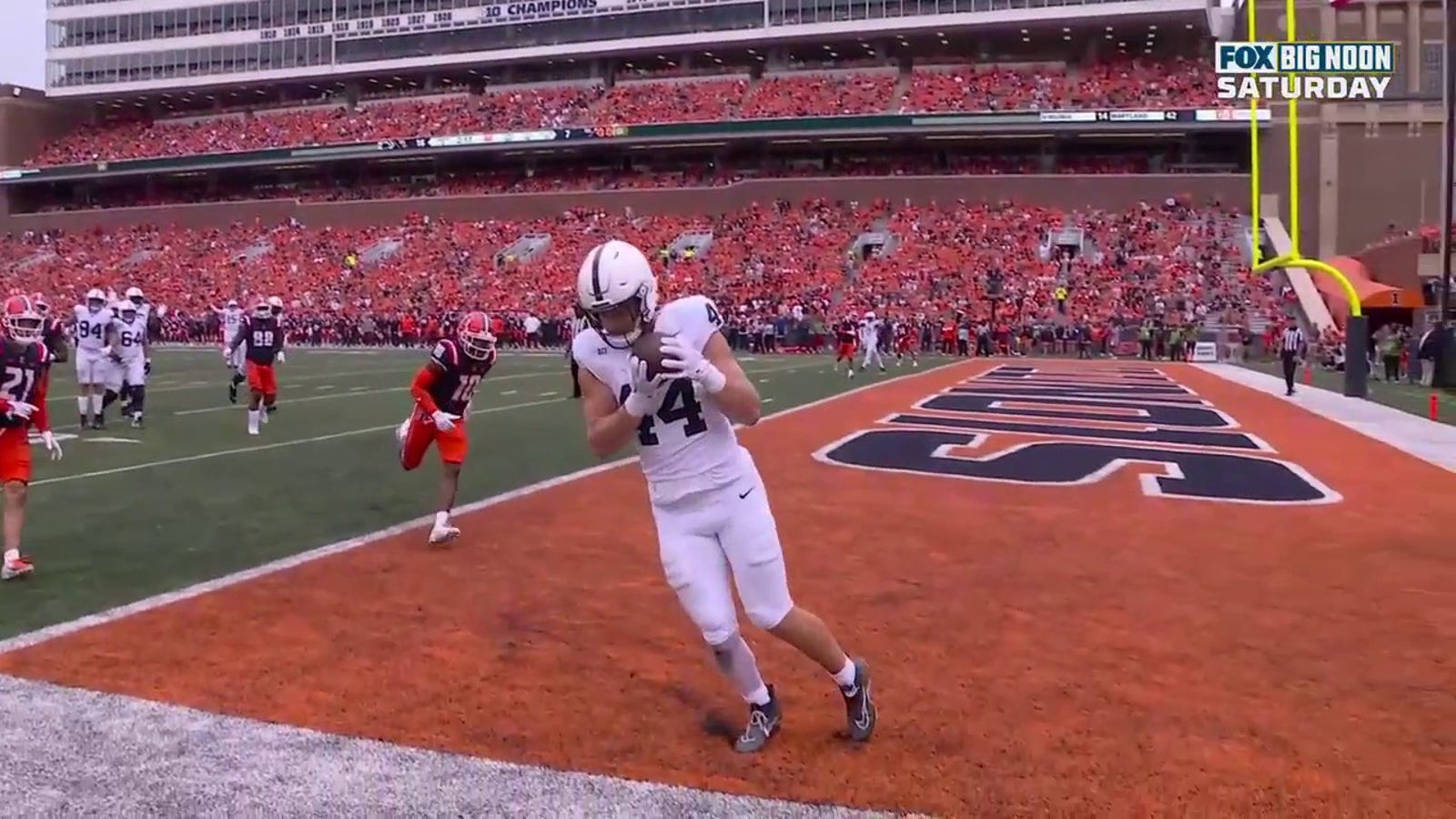 Trick play! Pretty 11-yard TD pass as Penn State extends lead