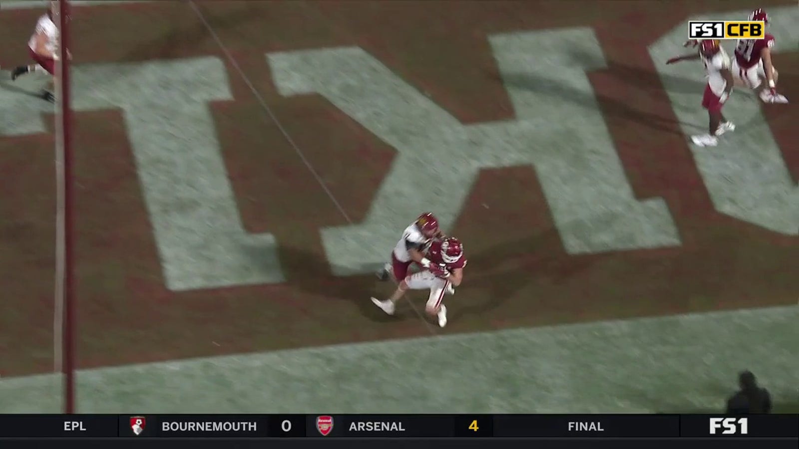 Dillon Gabriel connects with Drake Stoops on a 2-yard reception to extend Oklahoma's lead over Iowa State