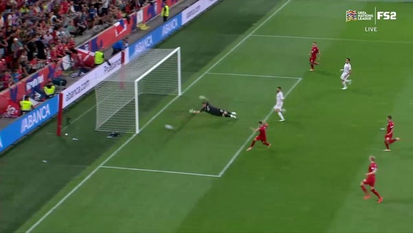 Jakub Pesek finishes the beautiful run to give Czech Republic the early 1-0 lead