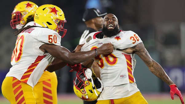 Stars' defense forces four turnovers in 17-16 victory over Maulers
