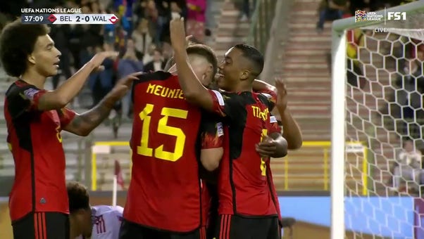 Belgium takes a 2-0 lead after Kevin De Bruyne finds Michy Batshuayi who scores in the 37th minute