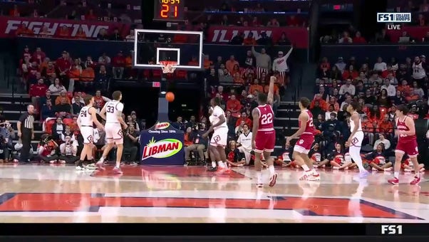 Indiana's Trayce Jackson-Davis' emphatic block fuels Jordan Geronimo three-point jumper against Illinois 