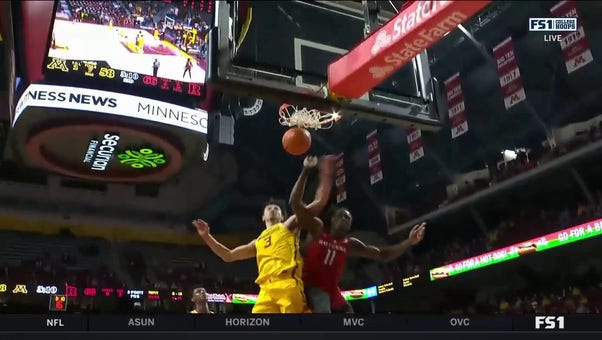 Rutgers' Clifford Omoruyi throws down a POSTER jam against Minnesota and extends its lead