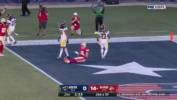Alex McGough connects with Jace Sternberger on a BEAUTIFUL TD to extend the Stallions' lead 