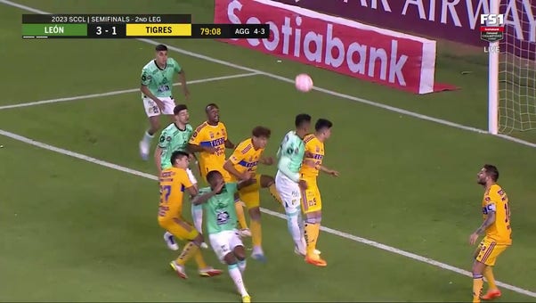 León defeats Tigres 3-1 thanks to a clutch goal from Adonis Frias in the 79th minute
