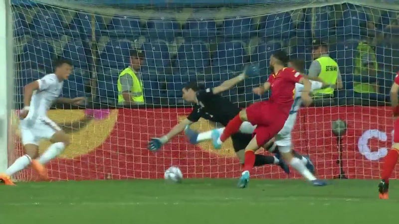 Marko Vukcevic e il Montenegro hanno raddoppiato il vantaggio contro la Romania