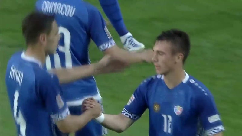 La tête de Nikita Motban a réduit l'avance 3-2 de la Lettonie sur la Moldavie