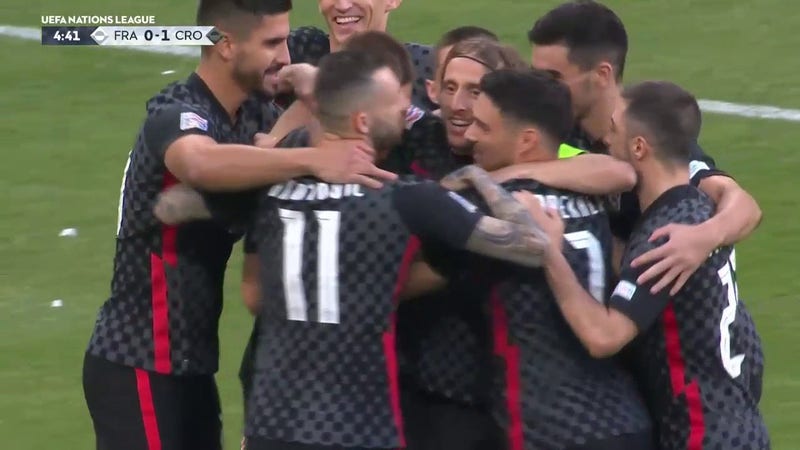 Luka Modrič odpykáva penaltu pre Chorvátsko 1:0