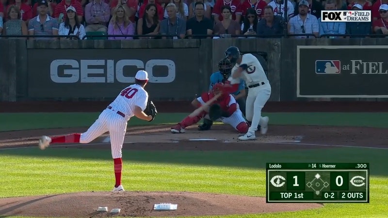 Field of Dreams: Cubs jump to early lead over Reds