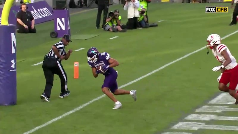 Ryan Hilinski hooks up with Donnie Navarro