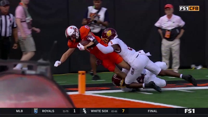 John Paul Richardson przegląda swój sport na 45 jardów TD