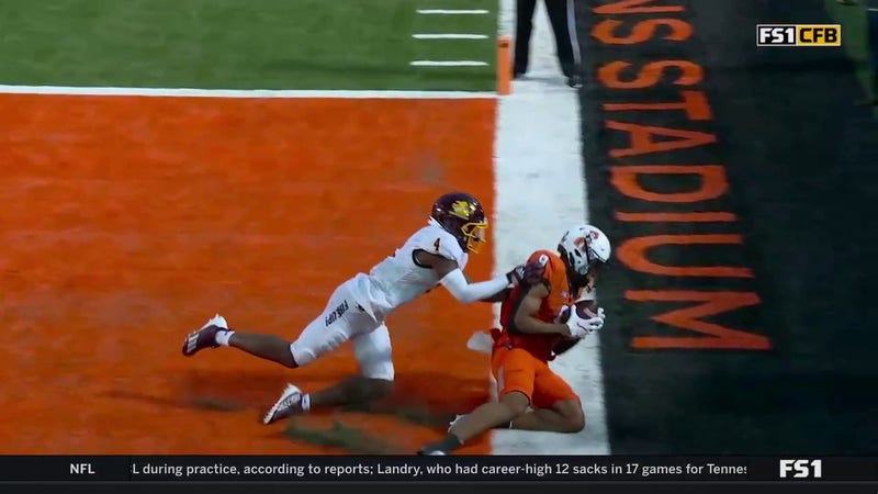 Spencer Sanders znajduje Bryson Green na 7 jardów TD