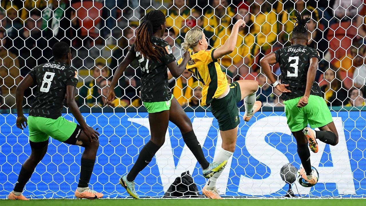 Nigeria's Osinachi Ohale scores goal vs. Australia in 65' | 2023 FIFA  Women's World Cup | FOX Sports