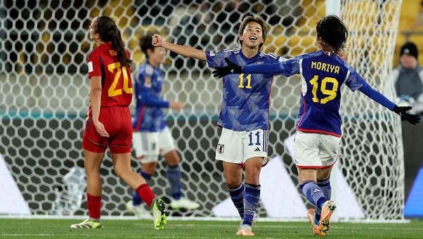 Japan's Mina Tanaka scores goal vs. Spain in 82' | 2023 FIFA Women's World Cup