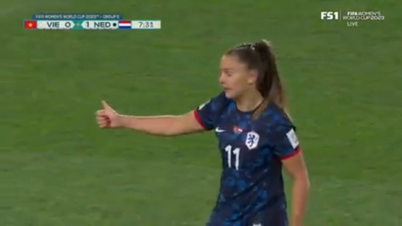 Netherlands' Lieke Elisabeth Petronella Martens scores goal vs. Vietnam in 8' | 2023 FIFA Women's World Cup