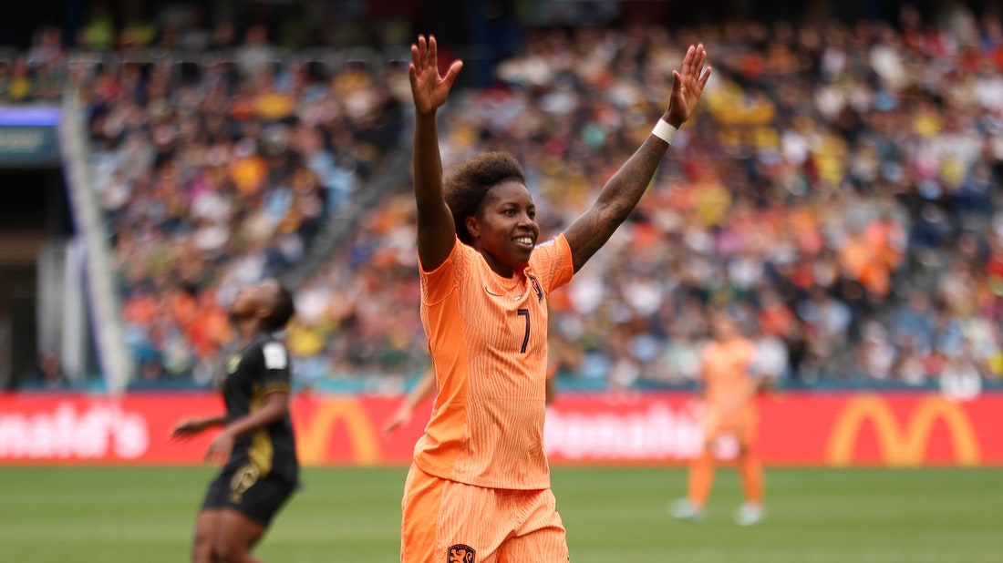 Netherlands' Lineth Enid Fabienne Beerensteyn scores goal vs. South Africa in 68' | 2023 FIFA Women's World Cup