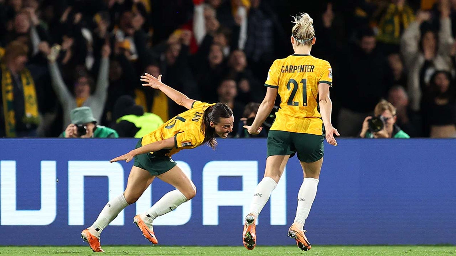 Australia's Hayley Raso scores goal vs. Denmark in 71'