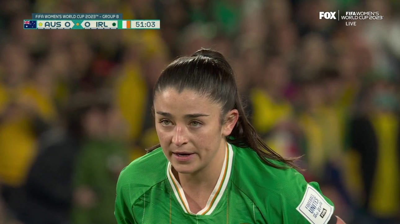 Australia's Steph Catley scores goal vs. Ireland in 52' | 2023 FIFA Women's World Cup