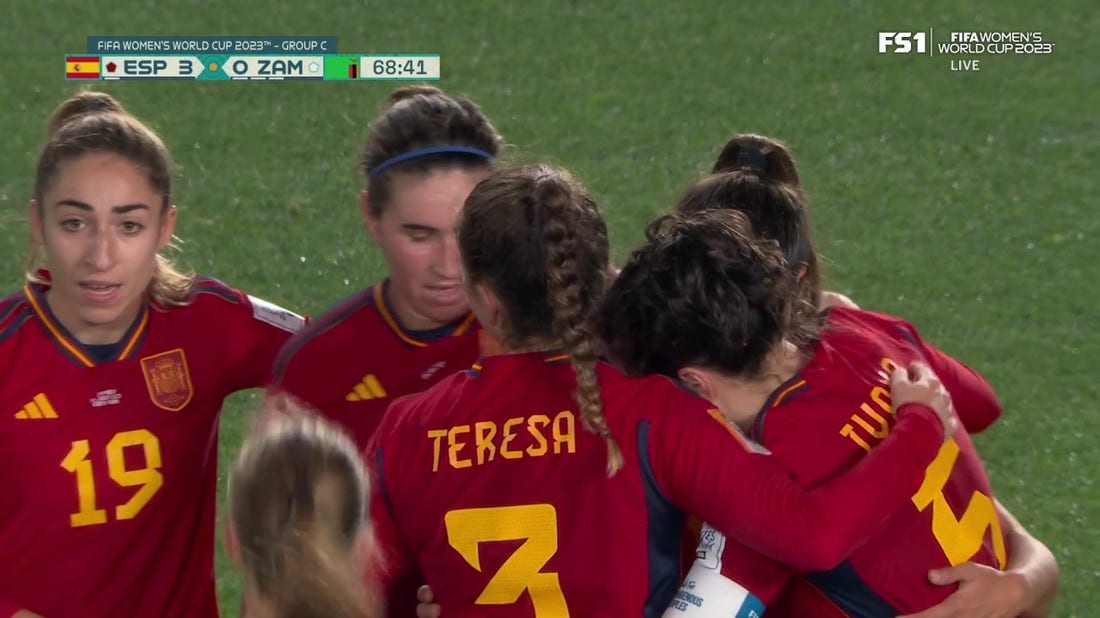 Jennifer Hermoso and Alba Maria Redondo Ferrer score within a minute of  each other to extend Spain's lead over Zambia