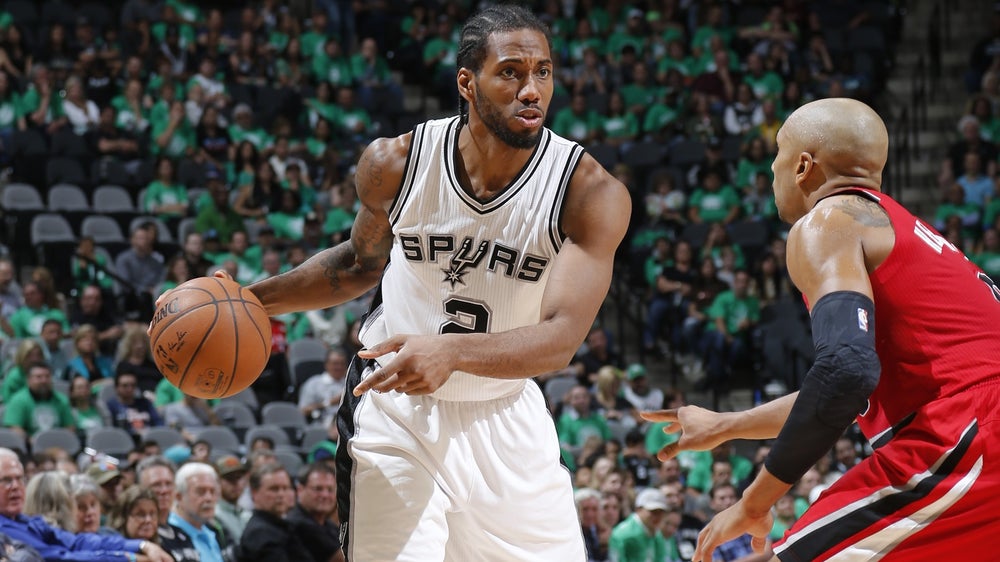 Spurs explode in third quarter to top Blazers and remain perfect at home