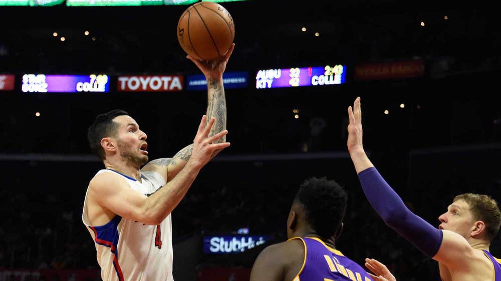 Clippers beat Lakers behind Jordan's hot shooting