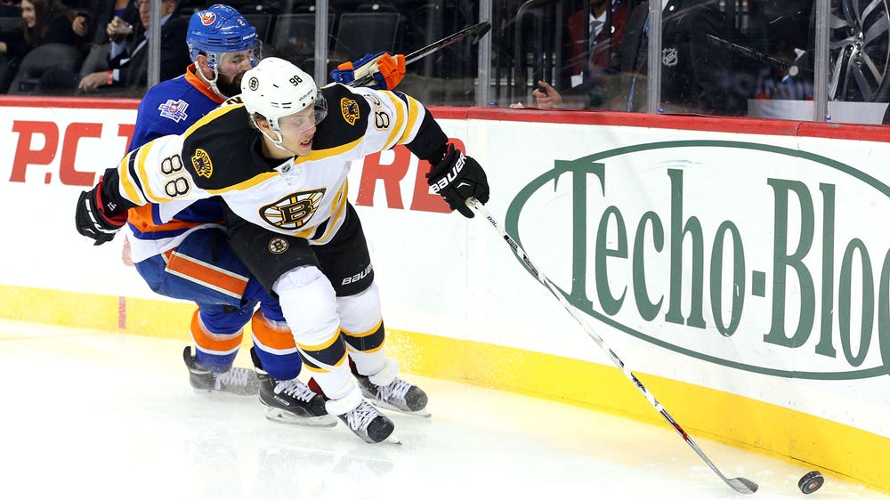 David Pastrnak takes one step forward in return to Bruins practice