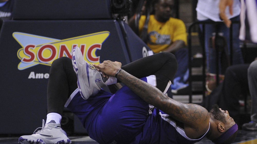 DeMarcus Cousins sprains ankle in loss