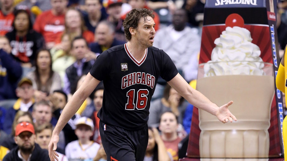 Gasol gets night off in NY after Bulls play 4 OTs on Friday