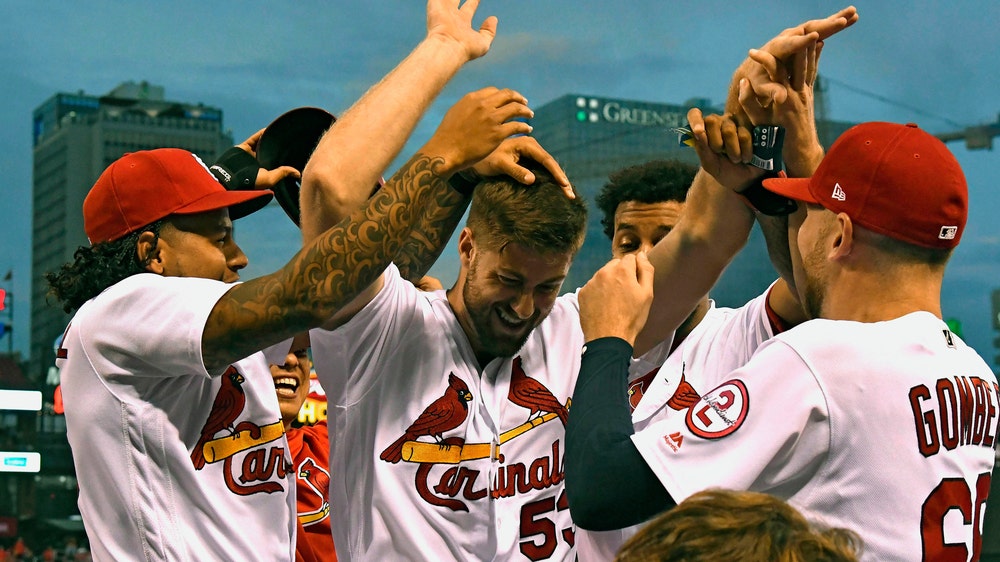 Cardinals win seventh straight game behind Gant's first MLB hit -- a home run