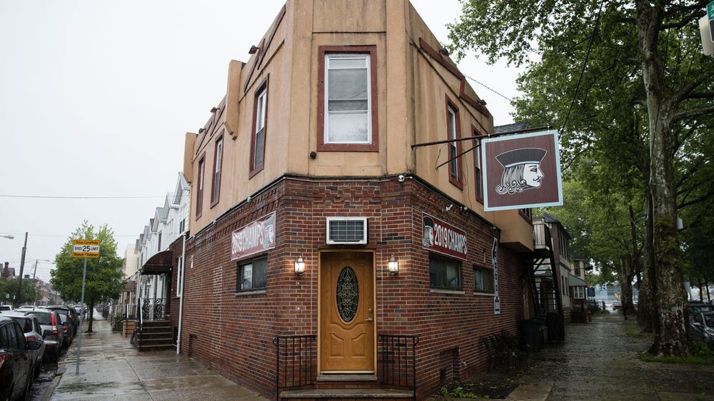 Philly bar where 'Gloria' took hold has become a destination for Blues fans