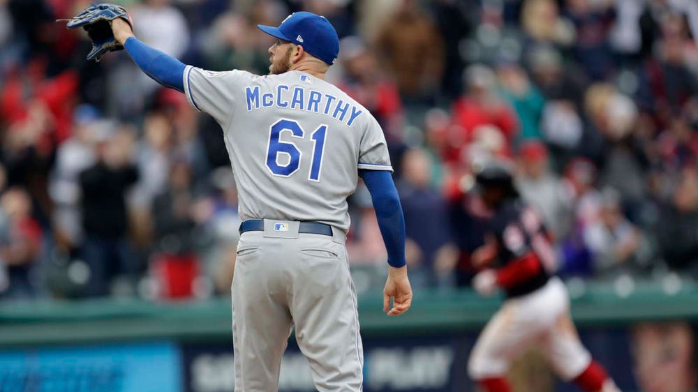 Royals can't contain Lindor in 6-2 loss to Indians