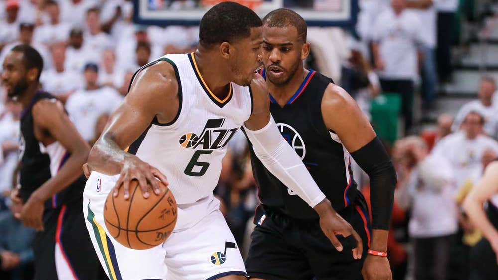 Joe Johnson leads Jazz to 105-98 win, even series with Clippers