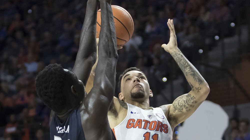 Florida struggles from the floor, holds off New Hamphire to stay unbeaten