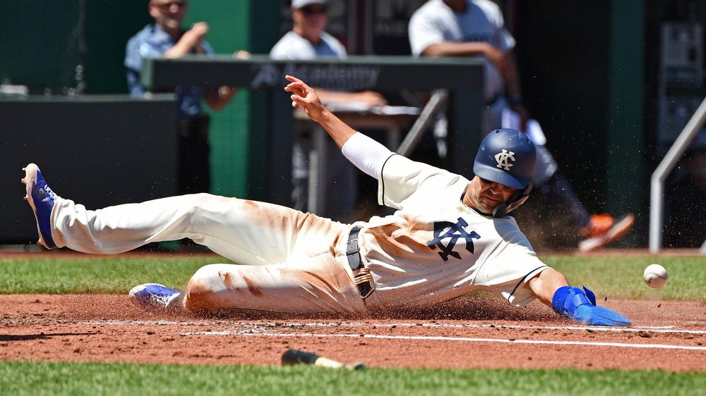 Royals finish Tigers 4-2 to earn their first series win of season